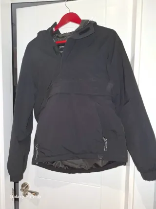Cazadora Canguro Negra
Tall XS