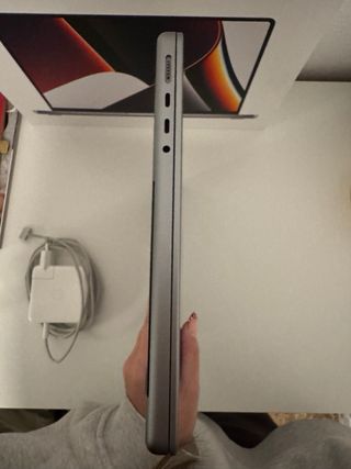 MacBook Pro M1 2021 Gris Espacial 512GB