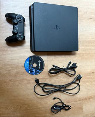 PS4 Slim + Controller + FIFA 22