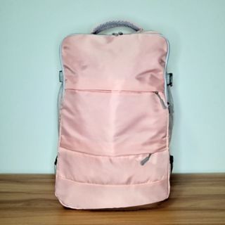 NUEVA -Mochila rosa con compartimentos impermeable