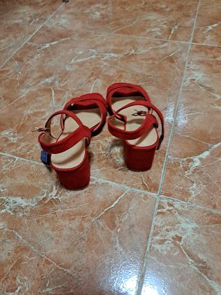 Sandalias rojas mujer