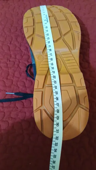 Zapatos de trabajo Sparco grises y naranjas