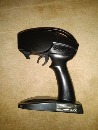 Emisora Traxxas TQ con Receptor