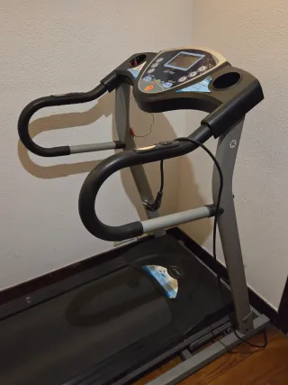 Cinta Correr Treo Fitness T102 1.75 HP