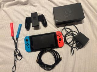 Nintendo Switch blu/rosso + accessori