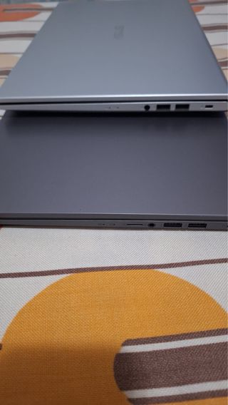 Portátil Acer Gray Core i3 de 10th y 11th Con 8gb