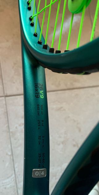 Raqueta Wilson Blade V9 26 Competición Empuñadura0