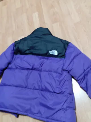 Plumas The North Face Nuptse 700  Morado