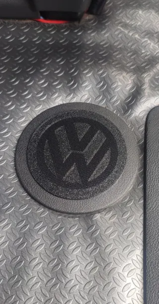 Tapas anclajes carga VW Transporter T5 a T6.1