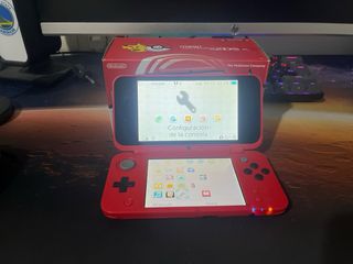 Edizione Poké Ball per Nintendo 2DS XL