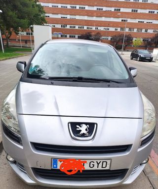 Peugeot 5008 2010