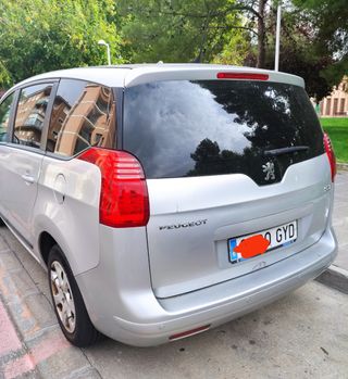 Peugeot 5008 2010