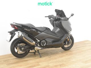 YAMAHA TMAX 530