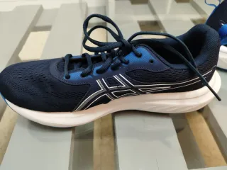 Zapatillas ASICS azules