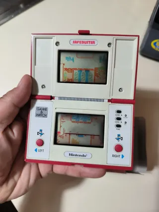 Nintendo Game & Watch Safebuster
