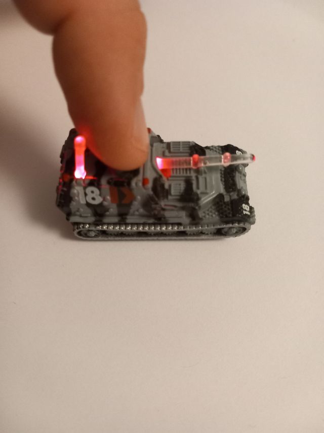 Micro Machines "Blaze & Roar" Elephant Tank 1991