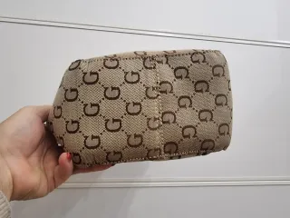 Borsa Guess secchiello monogramma G