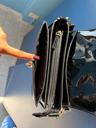 Borsa Carpisa nera lucida