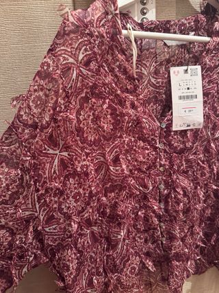 Blusa Zara Estampada Morada Talla L