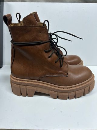 Anfibi vera pelle vitello marrone