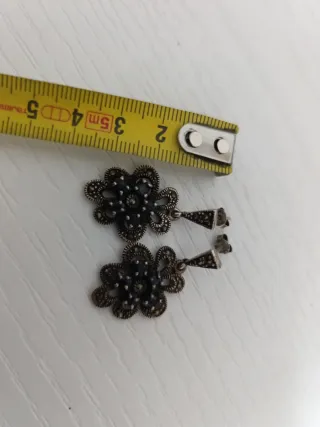 Pendientes Plata Vieja Flores Piedras Negras