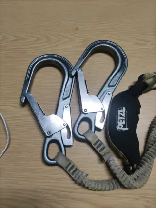 Petzl Absorbica Anticaídas
