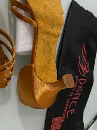 Zapatos de baile latino BD Dance