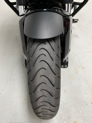 BMW F900XR Triple Black