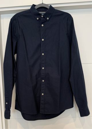 Camisa de manga larga de hombre Zara. Talla S