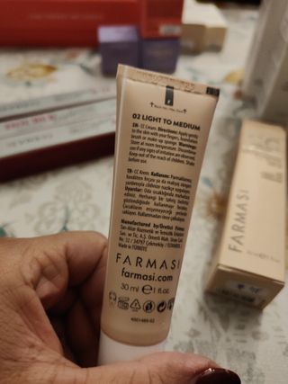 Farmasi CC Cream Color Control SPF 25 Beige