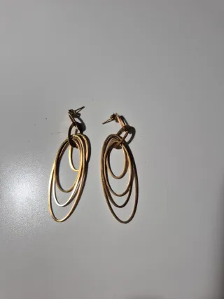 Pendientes dorados aro cascada