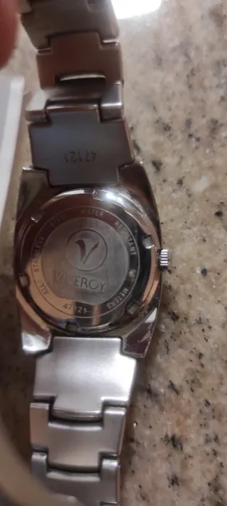 Reloj Viceroy Negro y Plateado