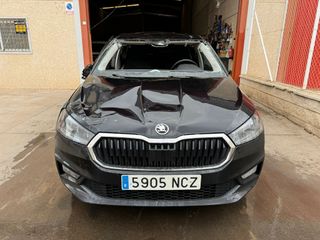 Skoda Fabia 1.0 TSI Año 8/2025 SOLO 700 KM
