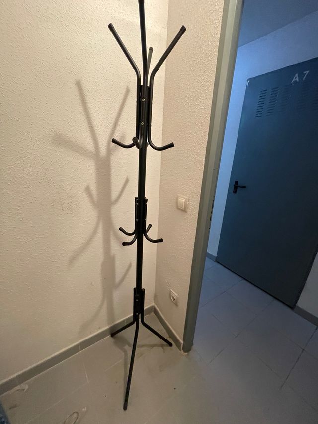 Perchero metal plástico Negro