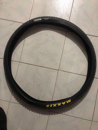 Maxxis Ikon 27.5 x 1.95 cubierta BTT MTB