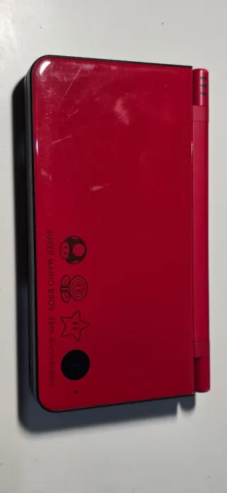 Nintendo DSi XL Edición Mario Bros Roja