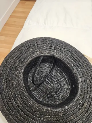 Pamela de boda beige y negra