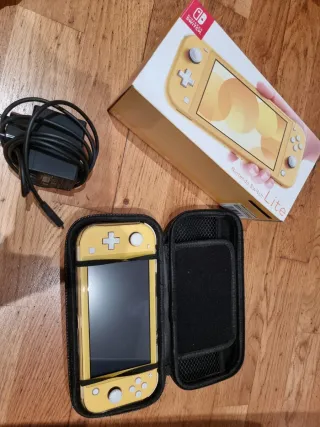 Pacchetto giallo per Nintendo Switch Lite