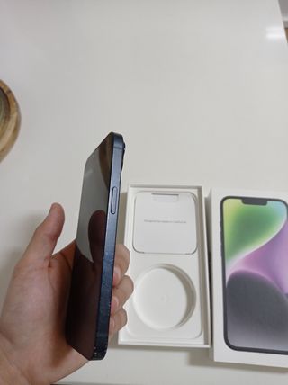 iPhone 14