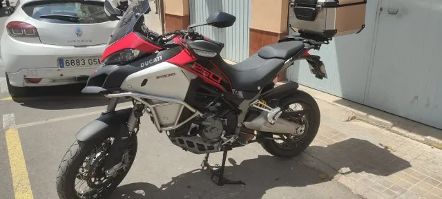 Ducati 1260 Enduro