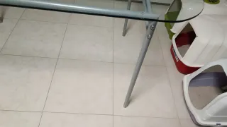 Mesa de comedor cristal y metal