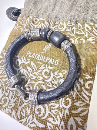 Pulsera Plata de Palo Negra y Plateada