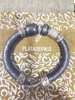 Pulsera Plata de Palo Negra y Plateada