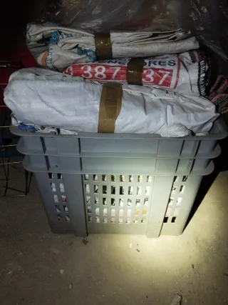 Sacas de escombro o big bag.