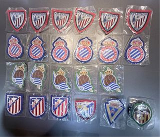 Lote escudos para Manuel María C.