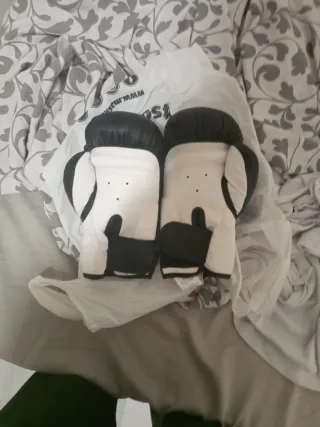 Guantes Boxeo Domyos Negros 4oz