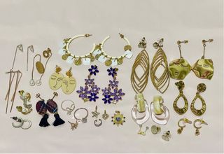 Lote de Pendientes y Anillos Variados