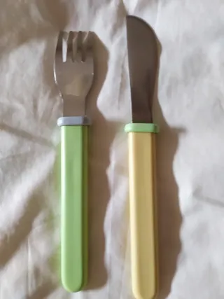 Cubiertos Infantiles Chicco + Regalo.