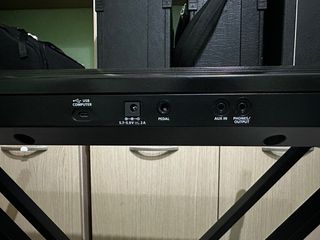 Teclado Roland GO Piano