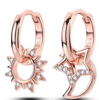 Aros Rose Gold con Charm Sol y Luna